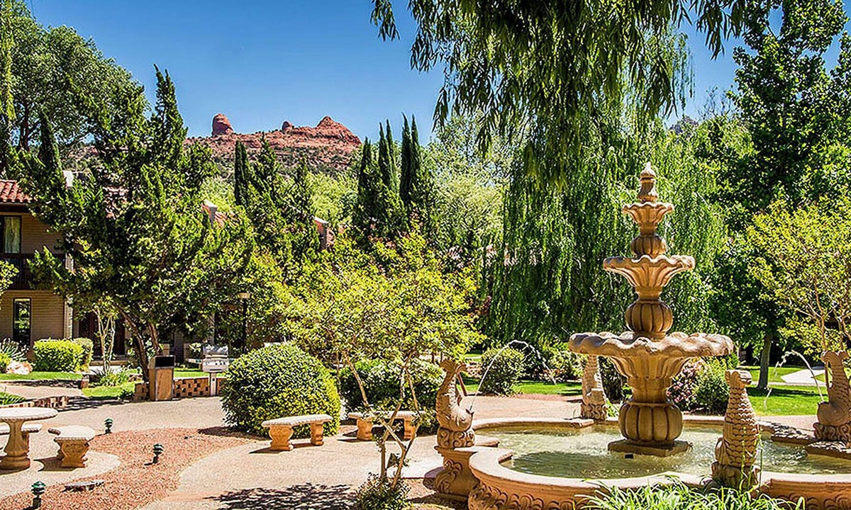 Uptown Sedona Villa | Family Friendly Condo - Sleeps 6 - Uptown Sedona Resort! Great Amenities!