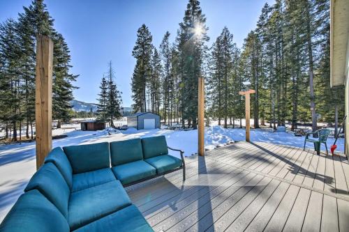 Sagle House | Family-Friendly Sagle Vacation Rental w/Deck