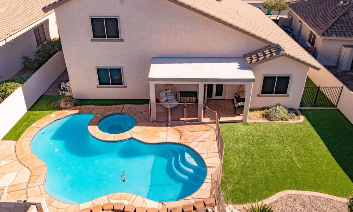 Rancho Vistoso House | Family Getaway House with Pool & Spa Oasis