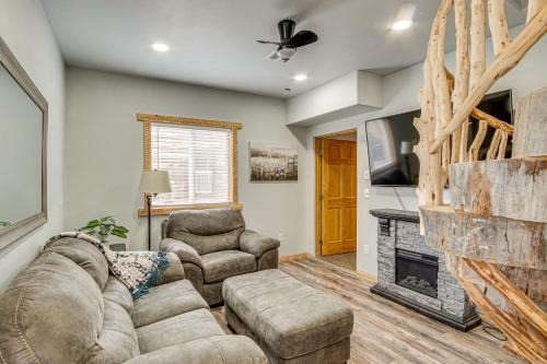 Circleville House | Family Home w/Mountain Views in Circleville!