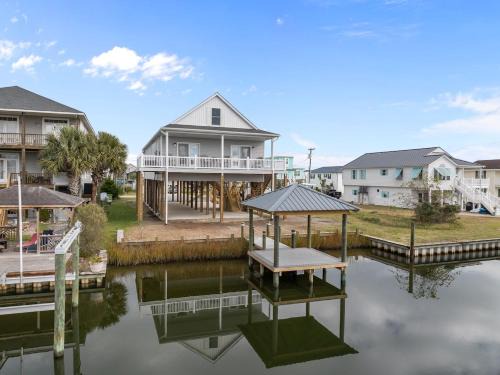 Surf City House | Family Thyme Canal House
