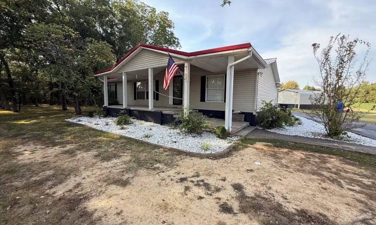 Cunningham House | Farm stay on 30 acres in Paducah, Kentucky