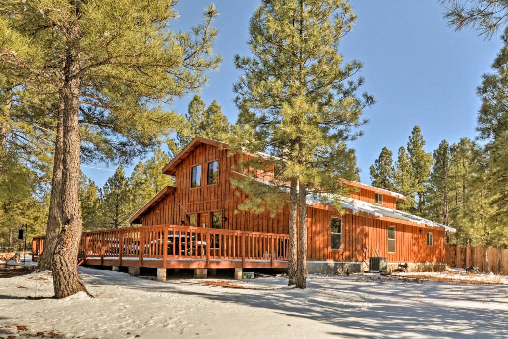 Flagstaff House | Flagstaff Cabin on 5 Acres w/Fireplace & Fire Pit