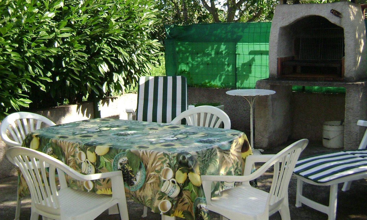 Lucciana Cottage | For a peaceful vacation between sea and mountains, fig and olive trees.