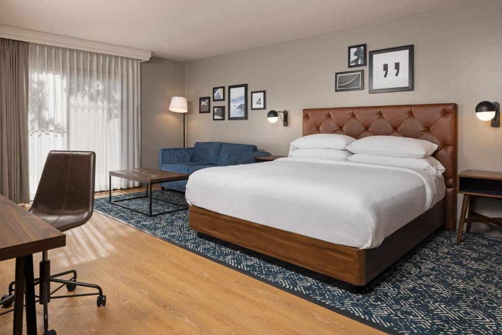 West Park Community Hotel | Four Points by Sheraton Bakersfield