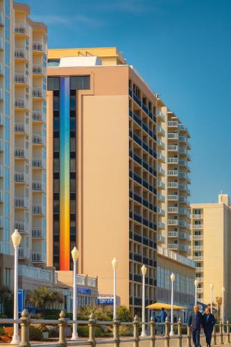 Northeast Virginia Beach Hotel | Four Sails Resort