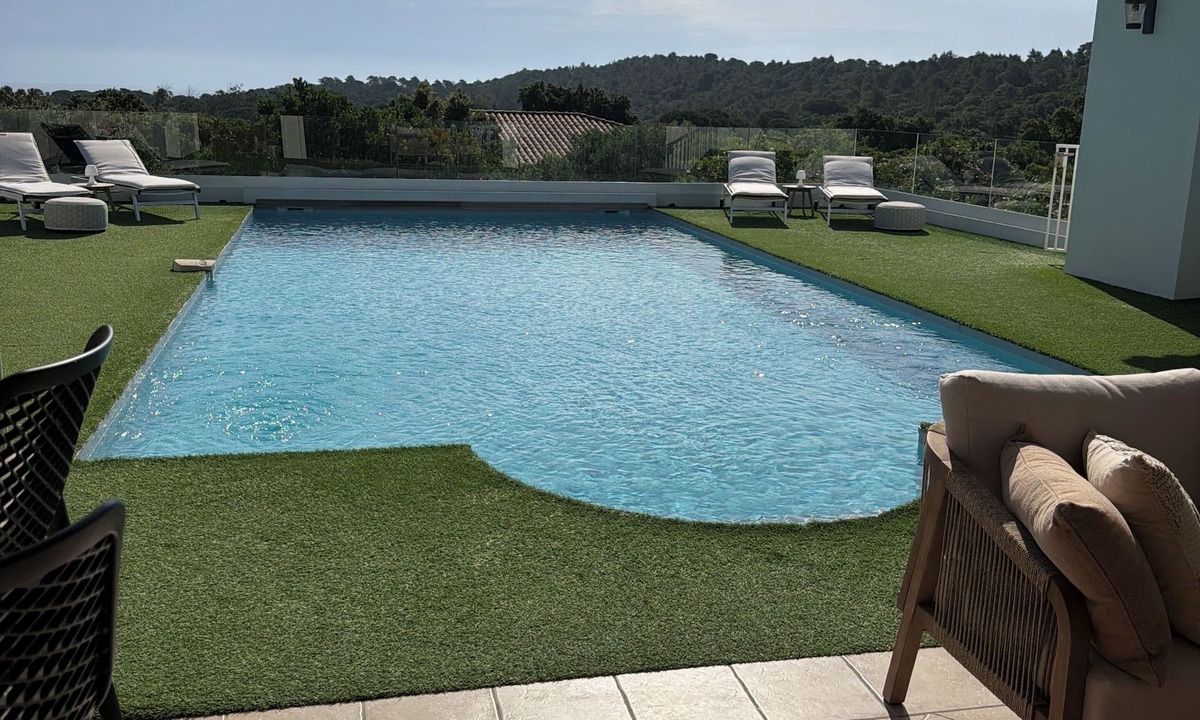 Cirendinu House | Villa Pinarello sea view, 5 mn walk from the beach