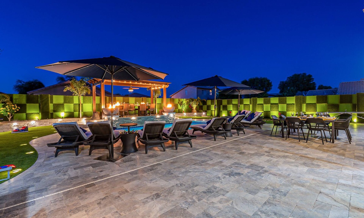 Scottsdale Ranch House | Gangster 7BR/4 bath Home w/250k yard /Heated Pool/Arcade/& Game Room-SC