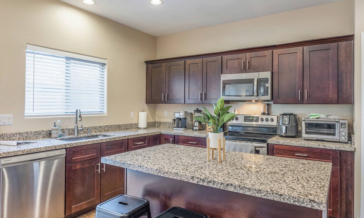 Deer Valley House | Gated Quiet and Cozy North Phoenix Quality Home