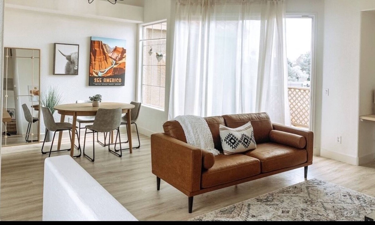 Val Vista Lakes Villa | Gilbert Oasis in Val Vista Lakes, great location, freshly remodeled 2bdrm 2 bath