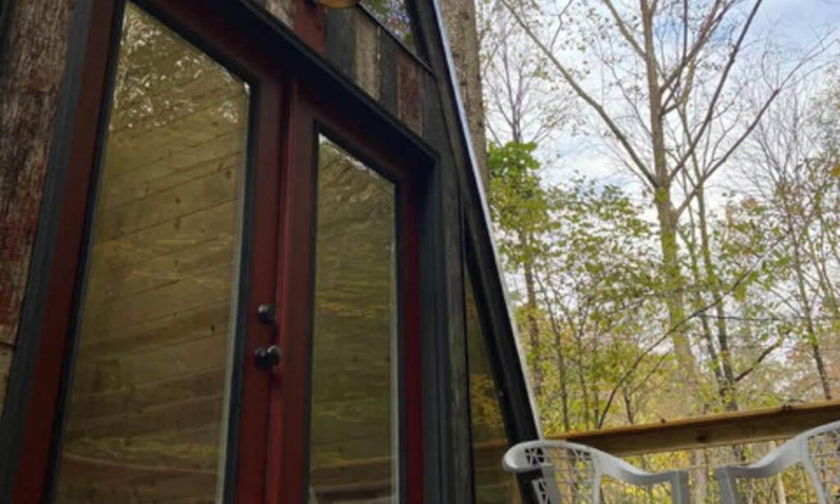 Means Cabin | Glamping Unit #3 - Punkin Hollow Resort