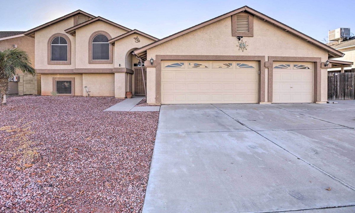 La Buena Vida House | Glendale Escape w/ Pool ~ 1 Mi to Westgate!
