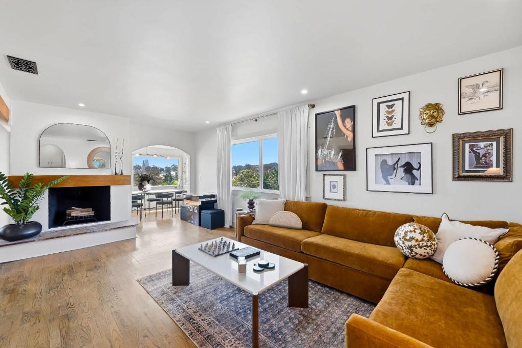 Golden Hill House | Golden Hill Escape Near Balboa Park & Zoo
