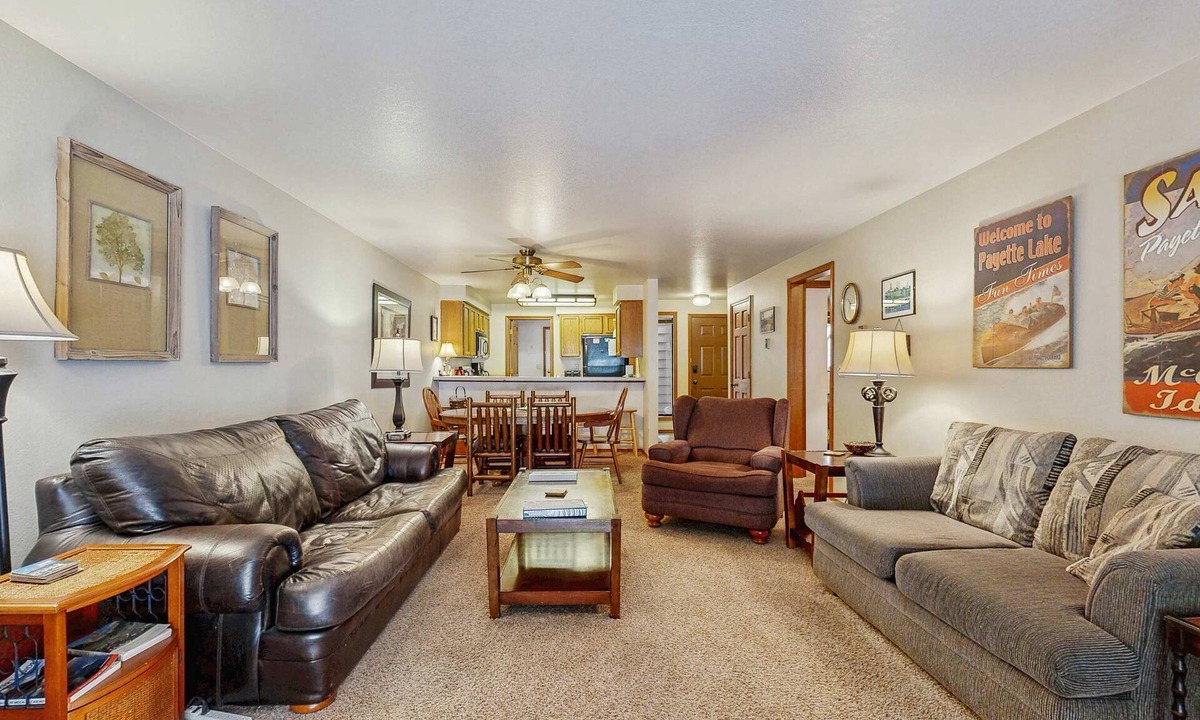 McCall Condo | Golf Course Condo | Pools, Hot Tub & Fitness