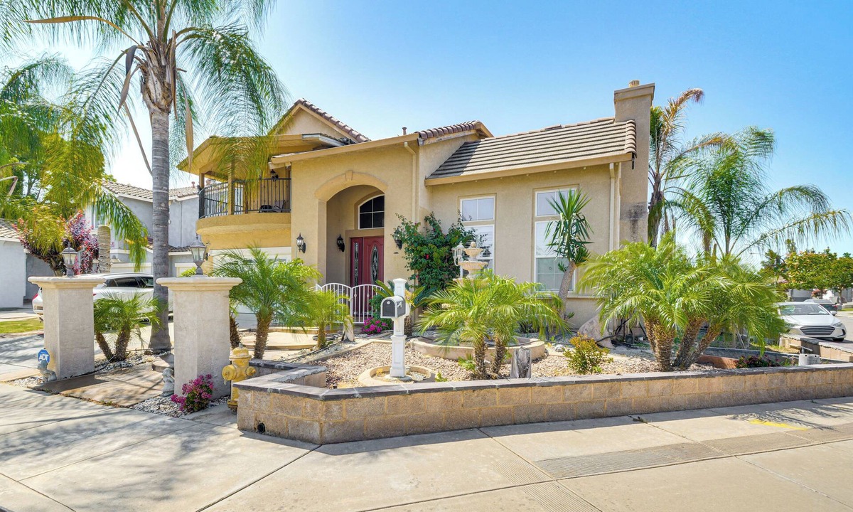 Atwater Apartment | Golf, Fish & More: Cozy Safari Unit in Atwater!