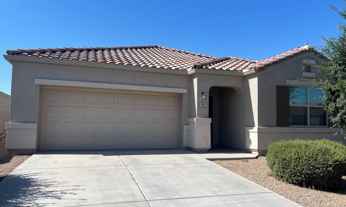 Copper Basin House | Gorgeous 4-bedroom building with AC in San Tan Valley