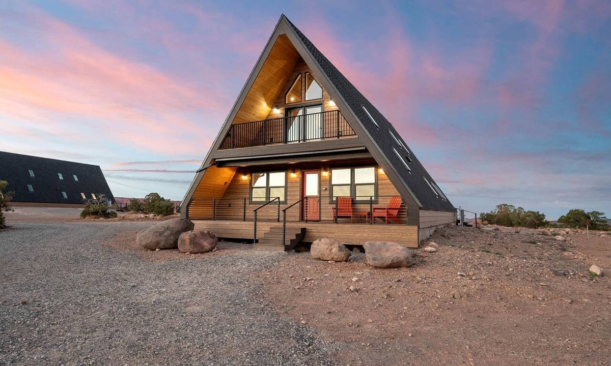 Torrey Cabin | Gorgeous A-frame Settled in the Middle of the Desert inTorrey, Utah