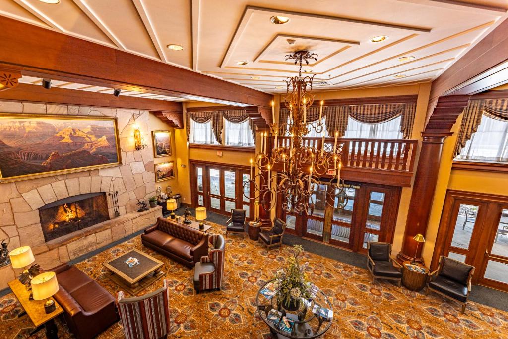 Williams Hotel | Grand Canyon Railway Hotel