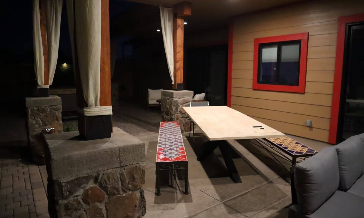 Williams House | Grand Canyon Retreat