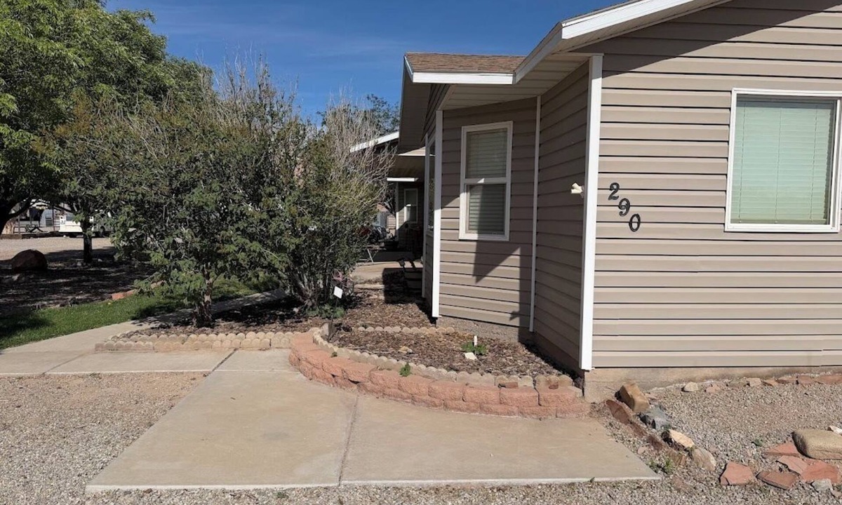 Hanksville House | Granny's Nook, Cozy 3-Bedroom Home In Hanksville