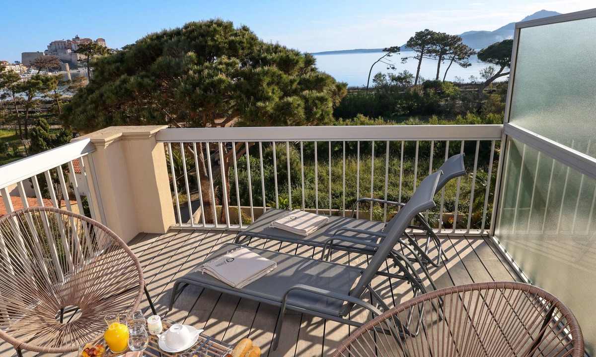 Calvi Hotel | Hôtel l'Onda