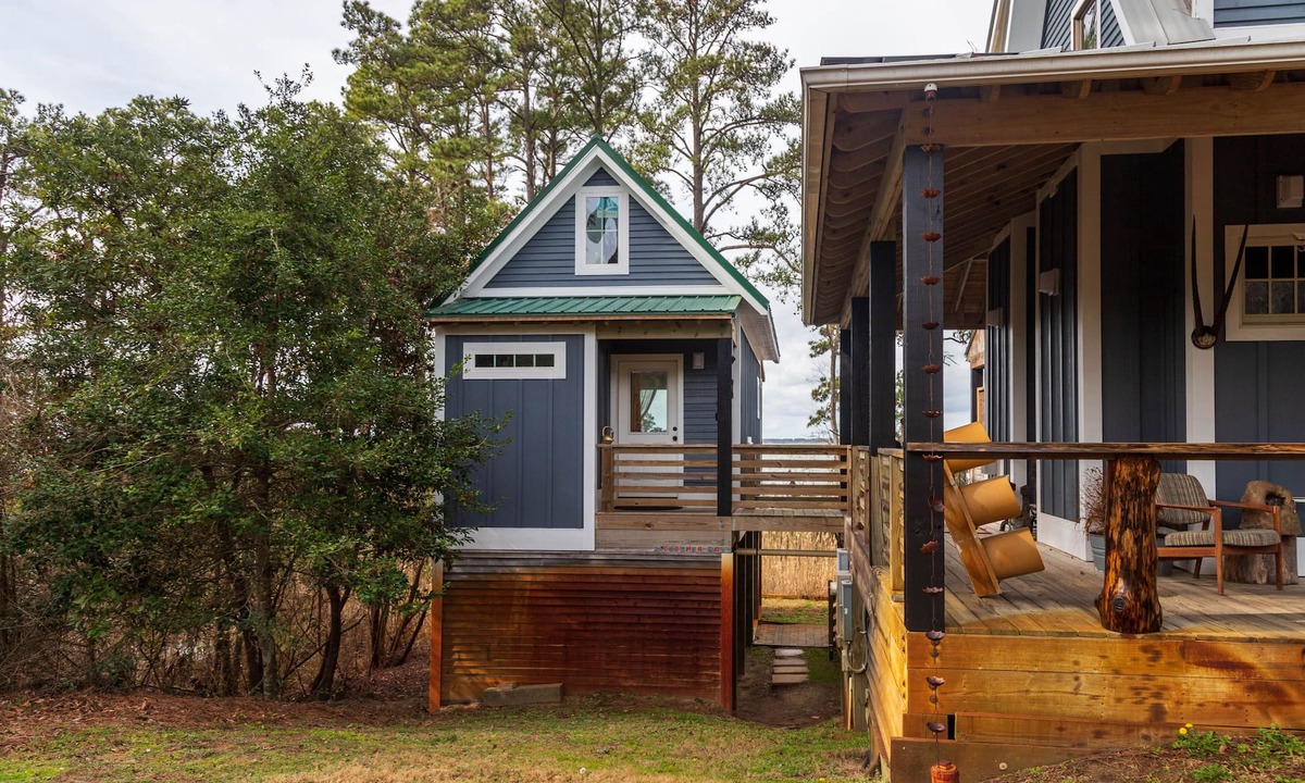 Kitty Hawk Apartment | H2OMG - WIE Houses - Pod Zeus