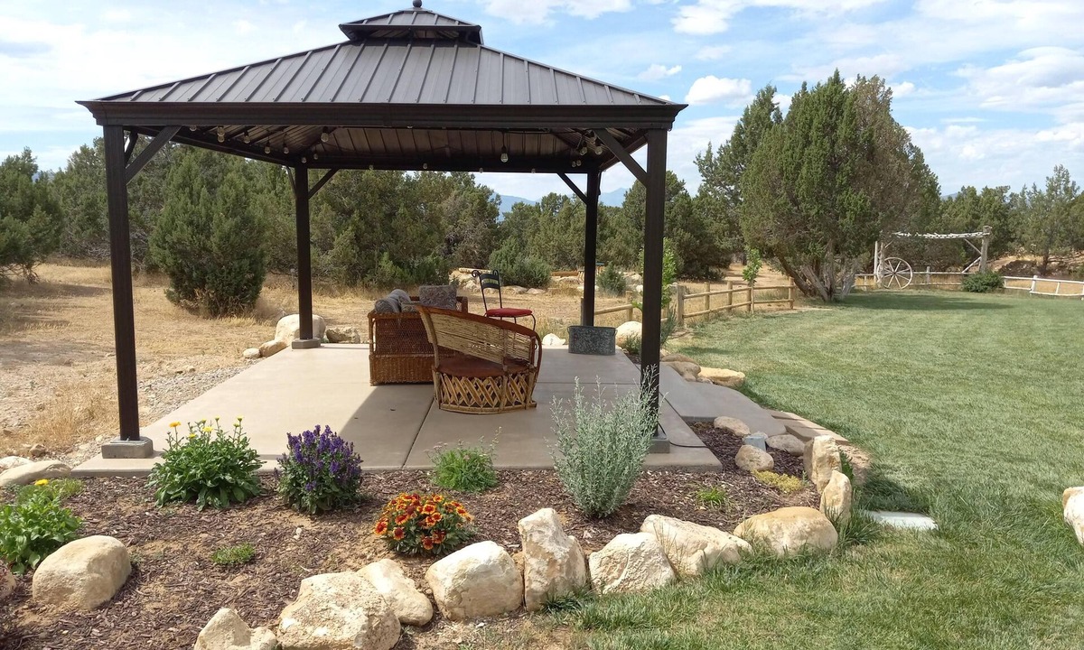 Spring City House | Hacienda Roja - The Pinion #8 at Wind Walker Homestead