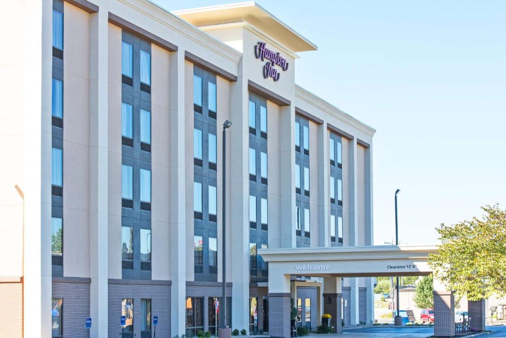 Barboursville Hotel | Hampton Inn Huntington/Barboursville