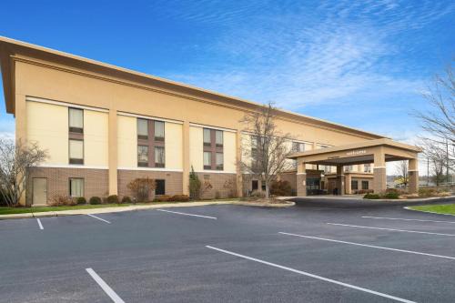 Marietta Hotel | Hampton Inn Marietta
