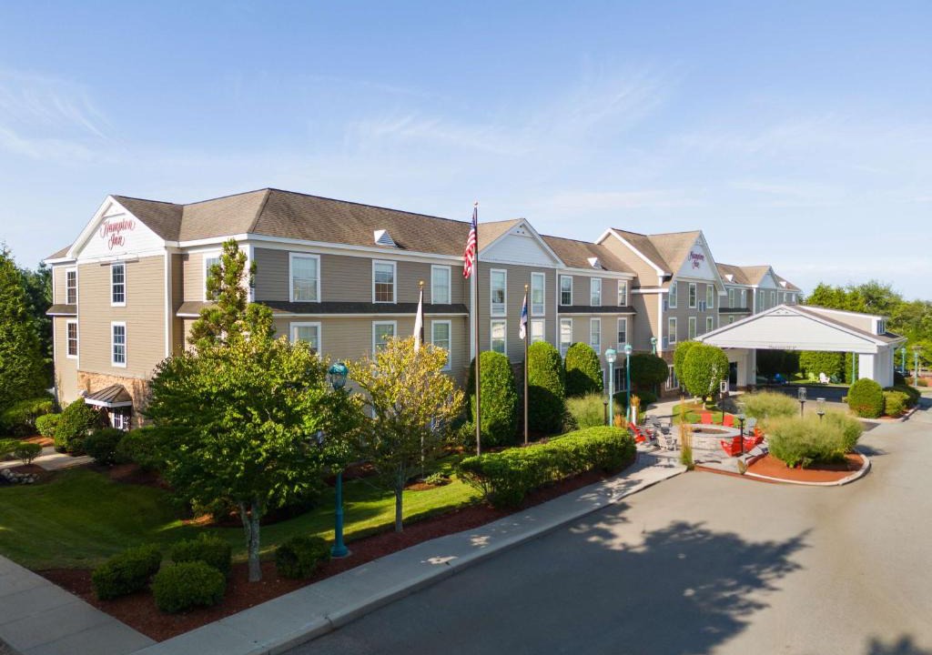 Wakefield-Peacedale Hotel | Hampton Inn South Kingstown - Newport Area