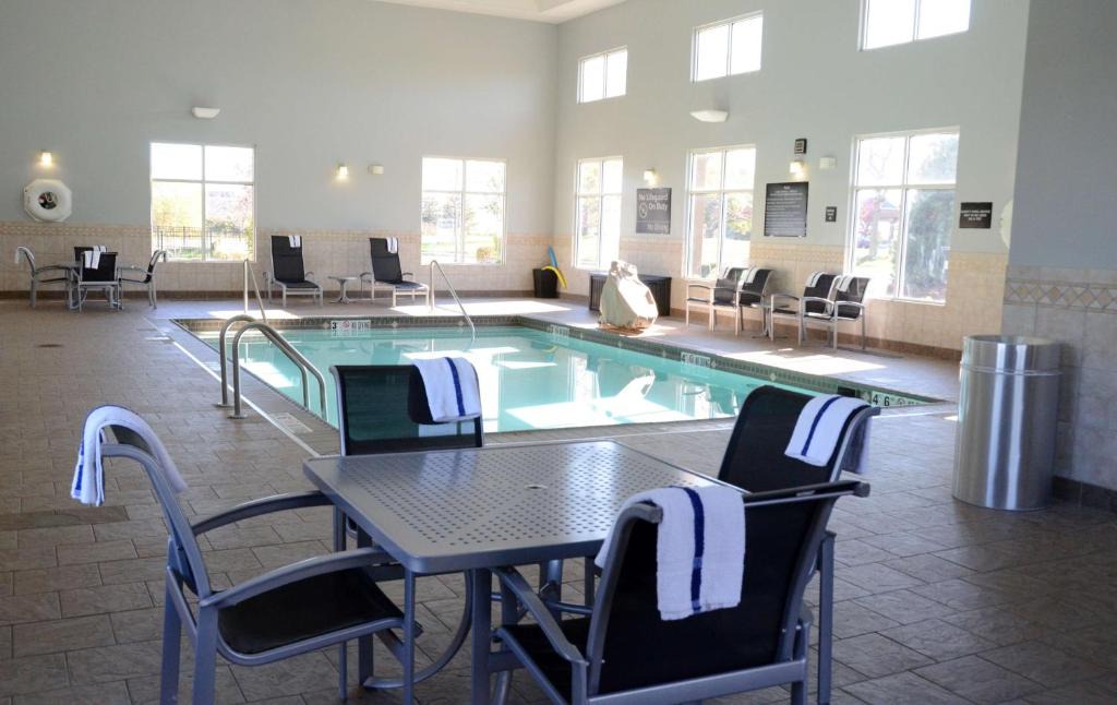 Matteson Hotel | Hampton Inn & Suites Chicago Southland-Matteson
