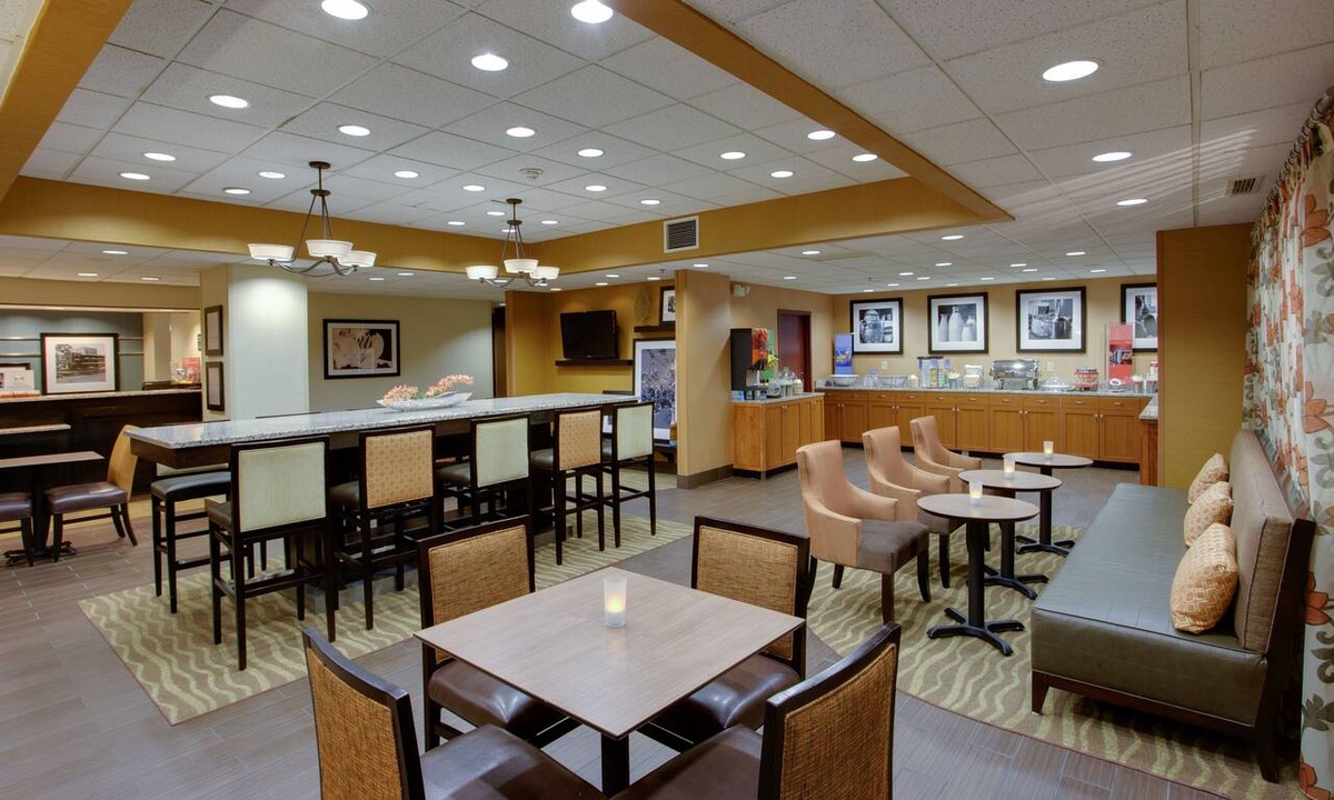 Teays Valley Hotel | Hampton Inn Winfield/teays Valley