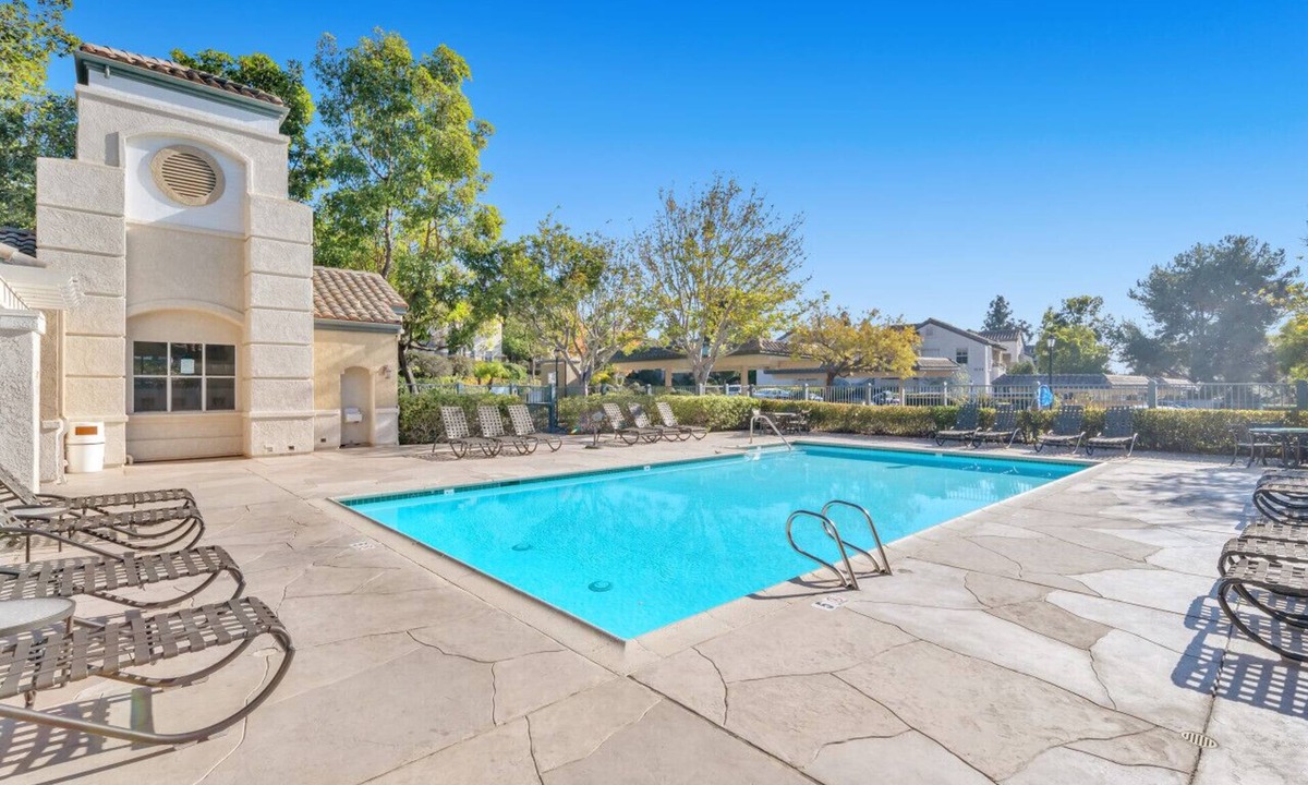 Carmel Valley Apartment | Heart of Carmel Valley 2BR * Families & Corp Stays