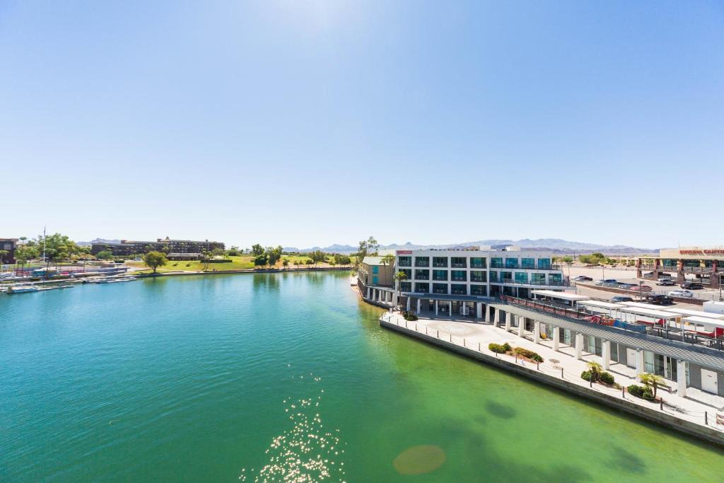 Lake Havasu City Hotel | Heat Hotel