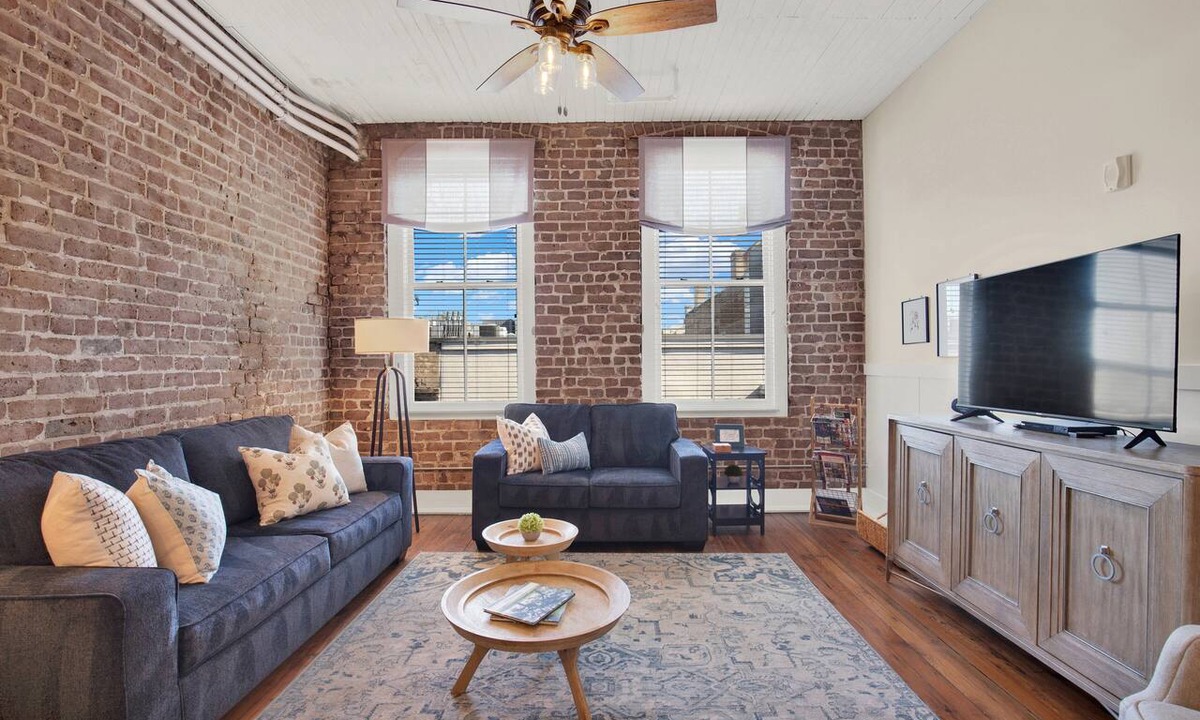 Yamacraw Village Apartment | Heated Pool Access | 5*Clean | Flex Cancelation