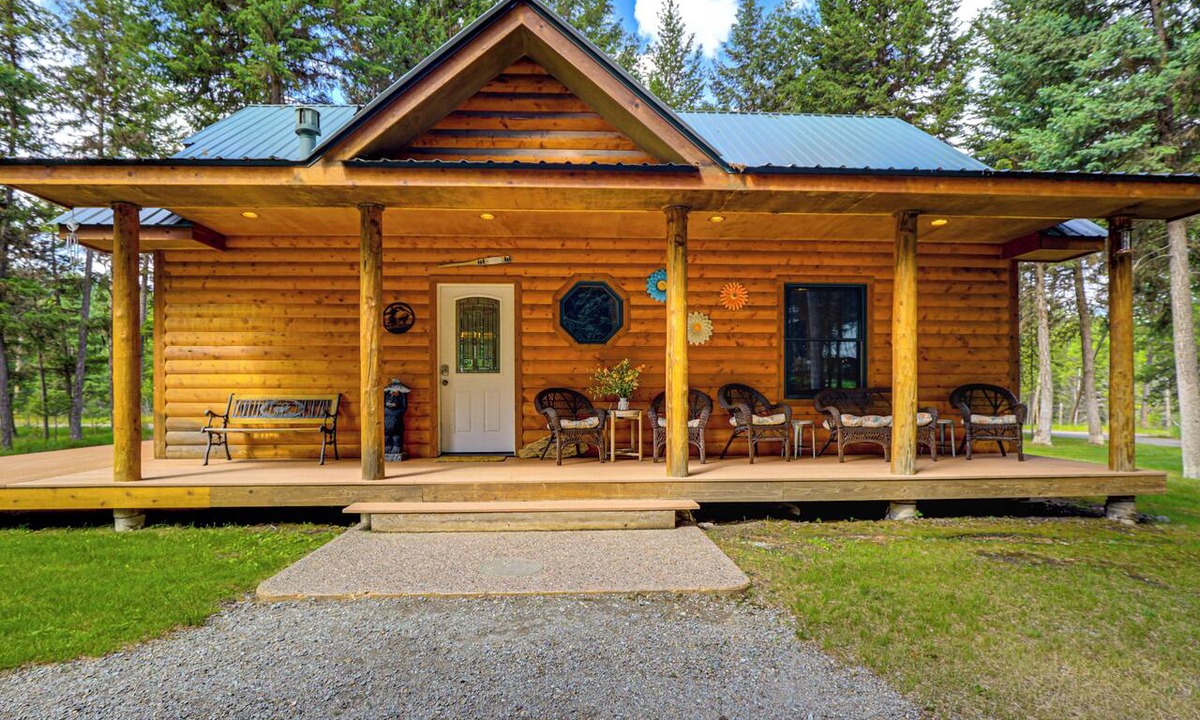 Libby Cabin | Hike & Expore! Montana Cabin Hideaway