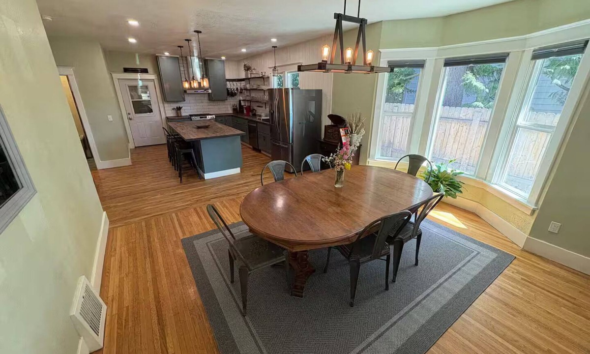 Moscow House | Historic Craftsman Home