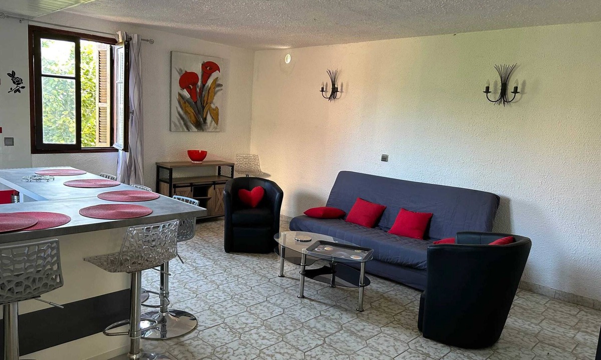 Marignana Apartment | Homerez - Apartment Marignana
