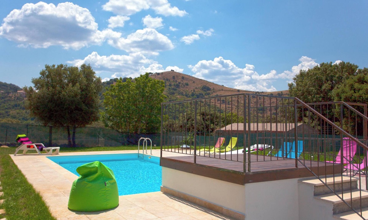 Pietralba Villa | Homerez - Sunny villa in Pietralba with private pool