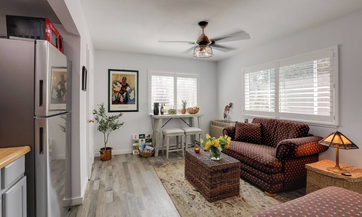 Old Southwest Apartment | Hot Tub & Grill: Pet-Friendly Apt, Walk to Midtown