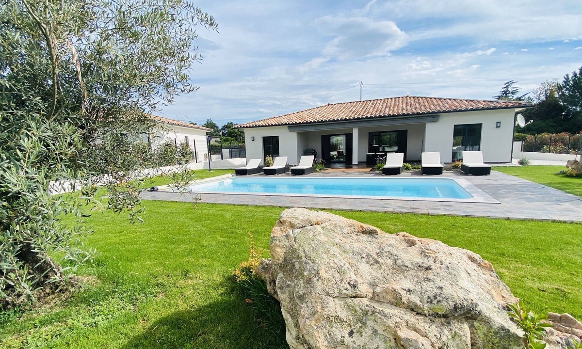 Ventiseri Villa | ✨✨ Hotel residence: Luxury villa with swimming pool 2 km from the sea✨✨