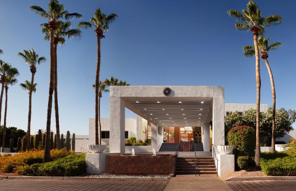 Brown and Stetson Business Hotel | Hotel Solaya, part of JdV by Hyatt