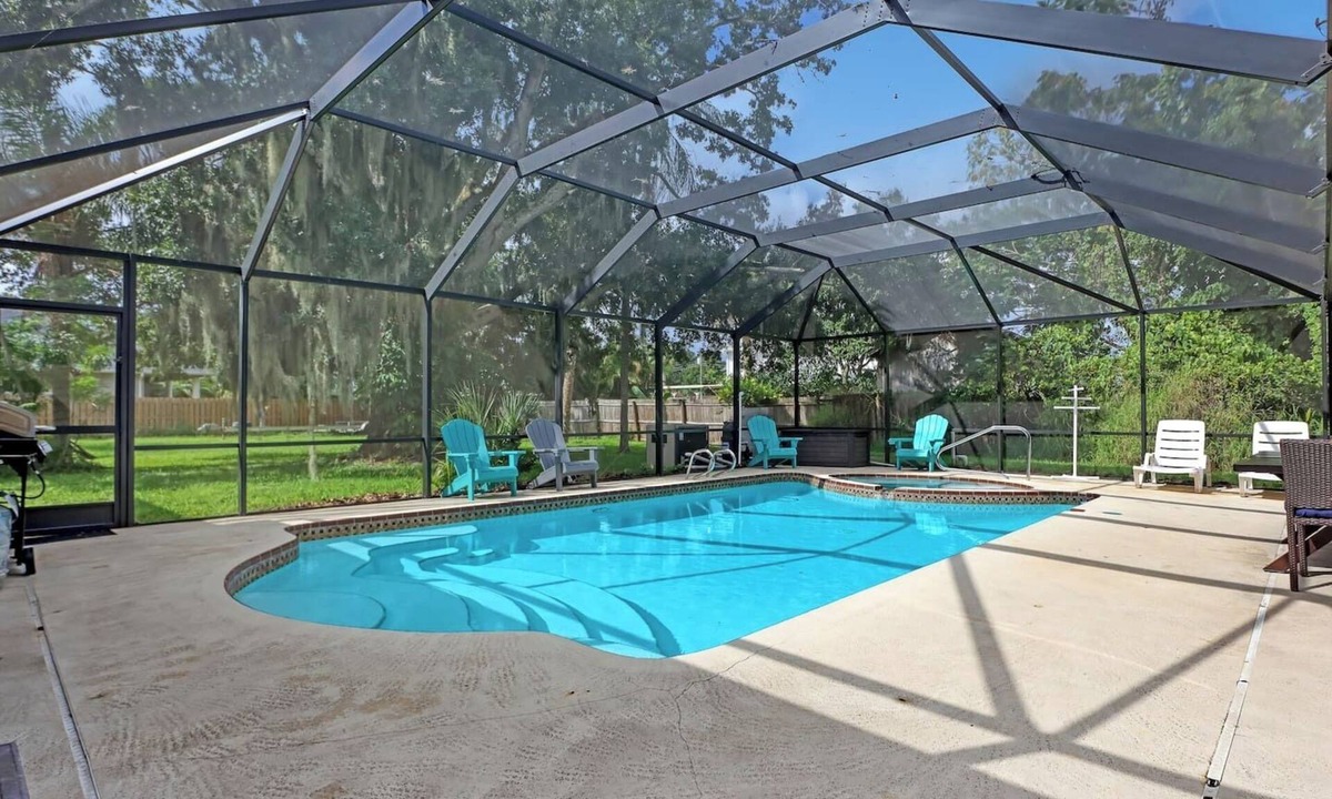 Melbourne House | HUGE 5bd/4ba Pool/Spa Sleeps 14+ Bunks USSSA