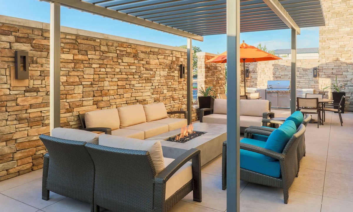 Davis Hotel | Hyatt House Davis