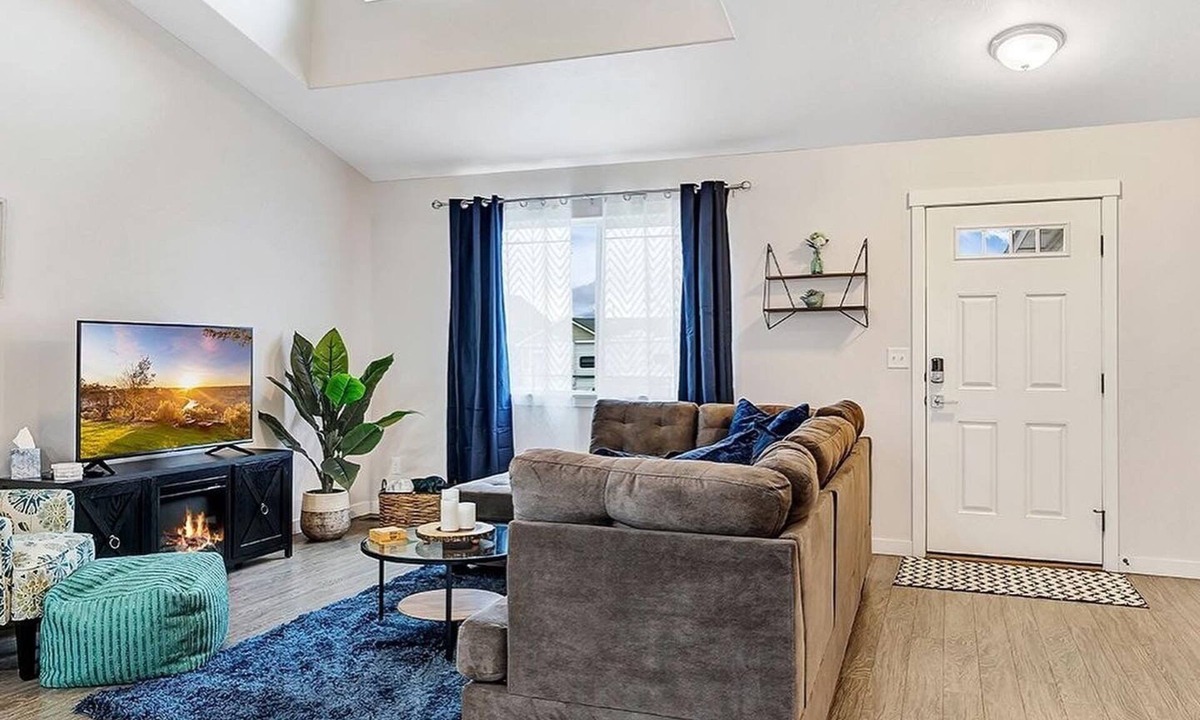 Twin Falls House | Idahome Away From Home