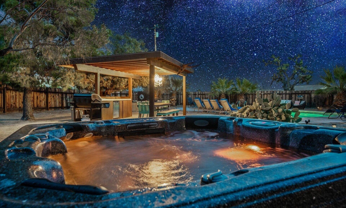 Yucca Valley House | Indigo Sky Oasis - Pool & Hot Tub 4 Bedroom Home