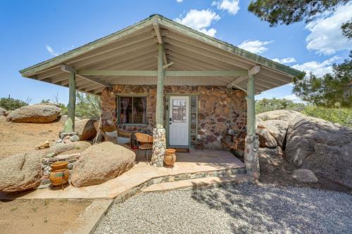 Yarnell Apartment | 'Inn the Boulders' Peaceful Yarnell Escape