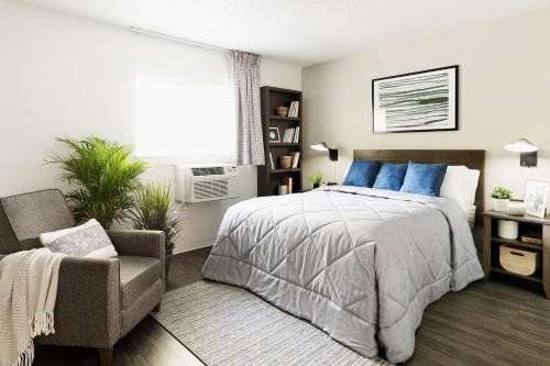 Greensboro Hotel | InTown Suites Extended Stay Greensboro NC - Airport