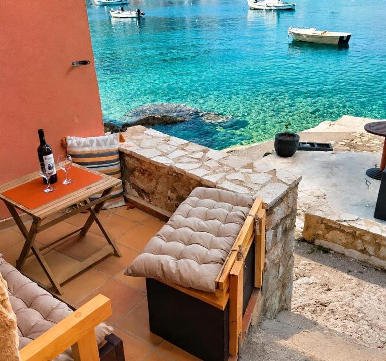 Halki Apartment | Io-Aurora SeaSide Villa