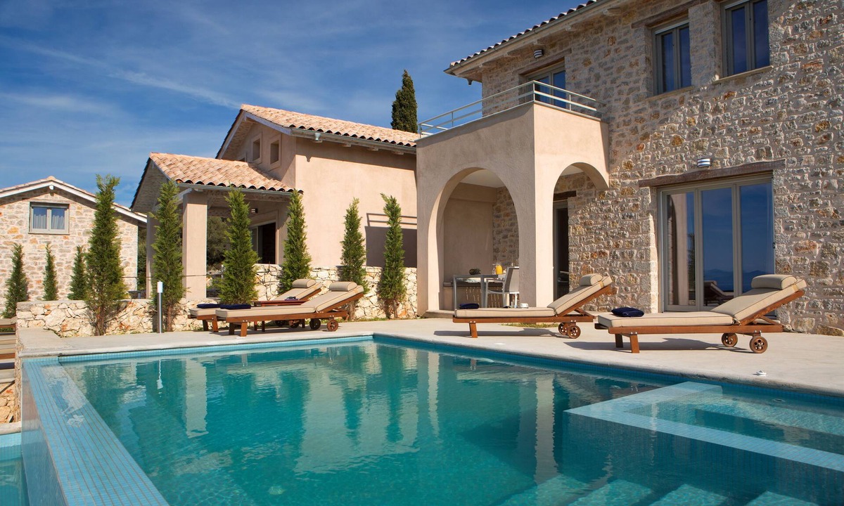 Tsoukaladhes Villa | Ionian Horizon Villas